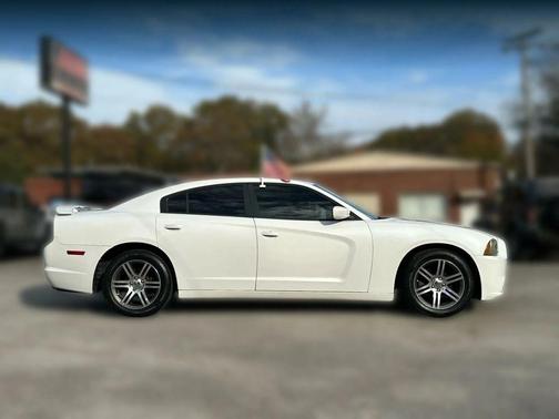 2013 Dodge Charger SXT