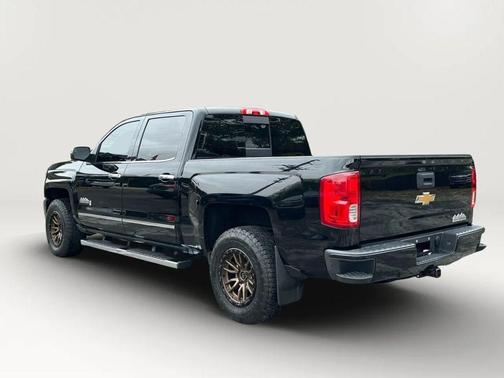 2017 Chevrolet Silverado 1500 High Country