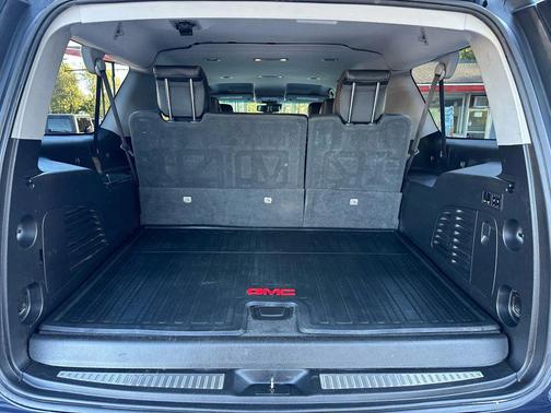 2018 GMC Yukon XL SLT