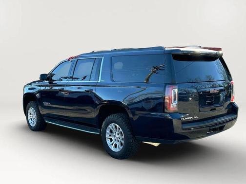 2018 GMC Yukon XL SLT