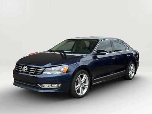 2015 Volkswagen Passat 1.8T Auto SEL Premium