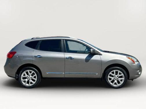 2012 Nissan Rogue SV w/SL Pkg