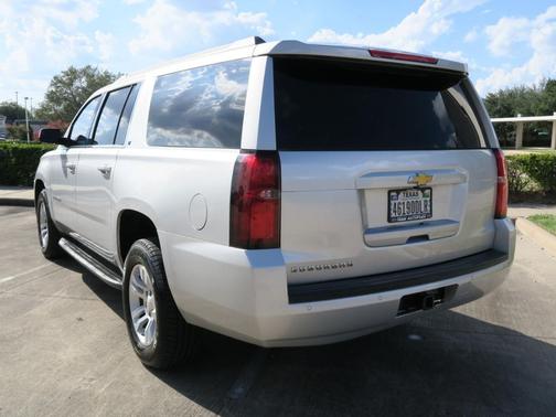 2018 Chevrolet Suburban LT