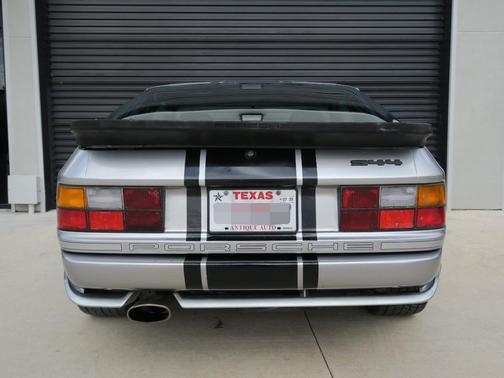 1988 Porsche 944 2dr Coupe 5-Spd