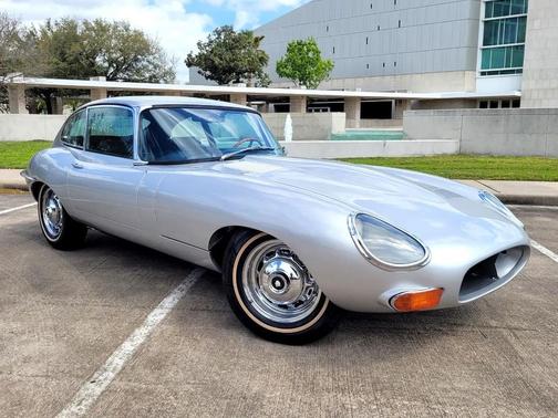 1969 Jaguar XKE Base