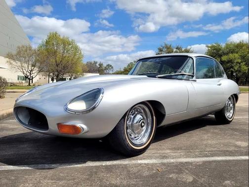 1969 Jaguar XKE Base