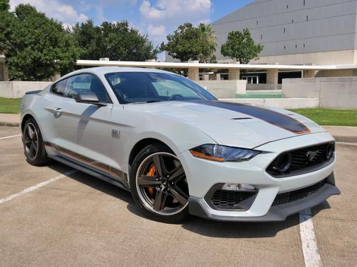 2023 Ford Mustang Mach 1 Fastback