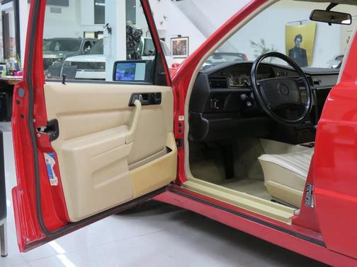 1990 Mercedes-Benz 190 190E 2.6L