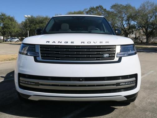 2024 Land Rover Range Rover P400 SE
