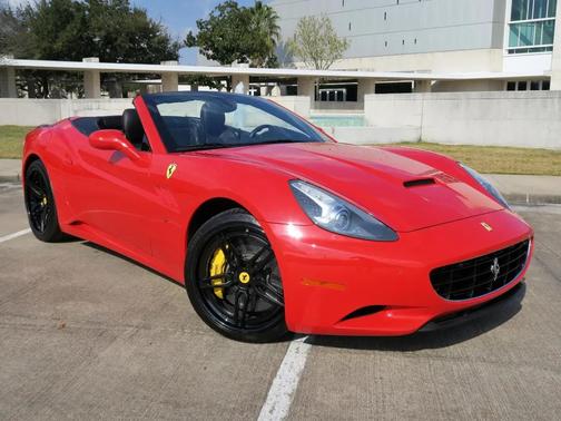 2013 Ferrari California Base