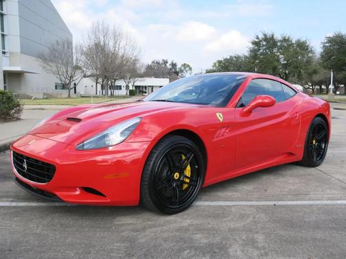 2013 Ferrari California Base