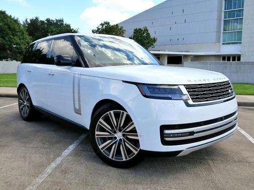 2025 Land Rover Range Rover P550e Autobiography