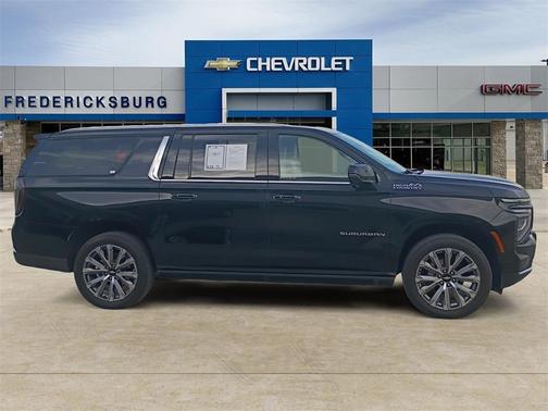 2025 Chevrolet Suburban High Country