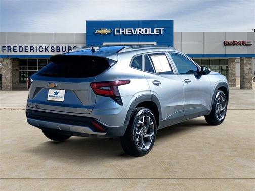2024 Chevrolet Trax LT