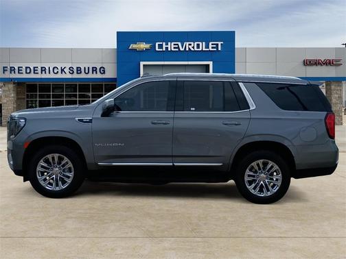 2022 GMC Yukon SLT