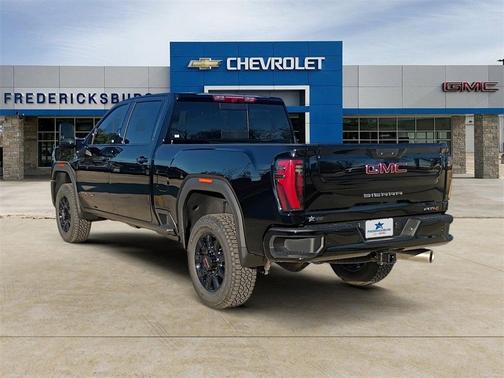 2026 GMC Sierra 3500 AT4