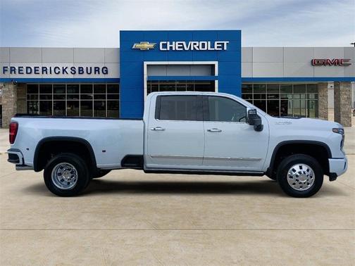 2026 Chevrolet Silverado 3500 High Country