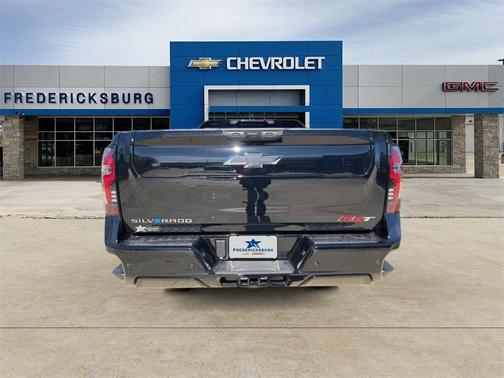 2025 Chevrolet Silverado EV RST