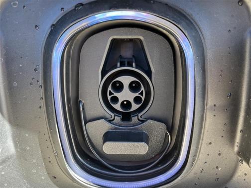2025 Chevrolet Silverado EV RST