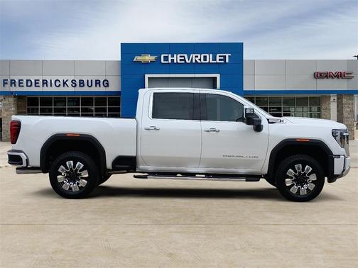 2025 GMC Sierra 2500 Denali