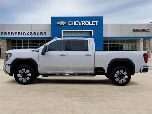2025 GMC Sierra 2500 Denali