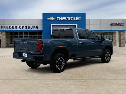 2025 GMC Sierra 2500 Denali Ultimate