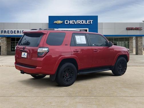 2022 Toyota 4Runner SR5 Premium