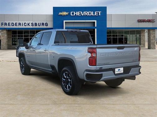 2022 Chevrolet Silverado 3500 High Country
