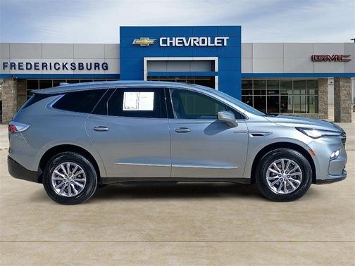 2024 Buick Enclave Premium