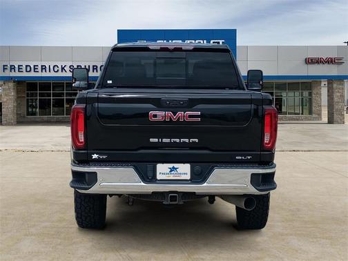 2022 GMC Sierra 2500 SLT
