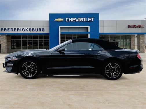 2022 Ford Mustang EcoBoost Premium