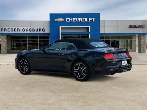 2022 Ford Mustang EcoBoost Premium