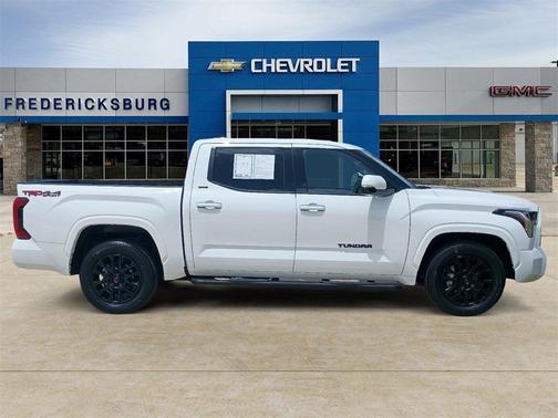 2023 Toyota Tundra SR5
