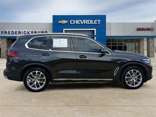 2023 BMW X5 PHEV xDrive45e
