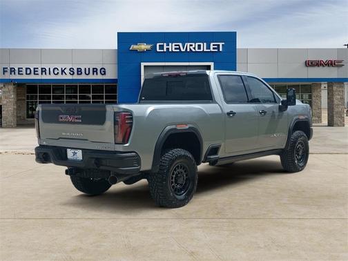 2025 GMC Sierra 2500 AT4X