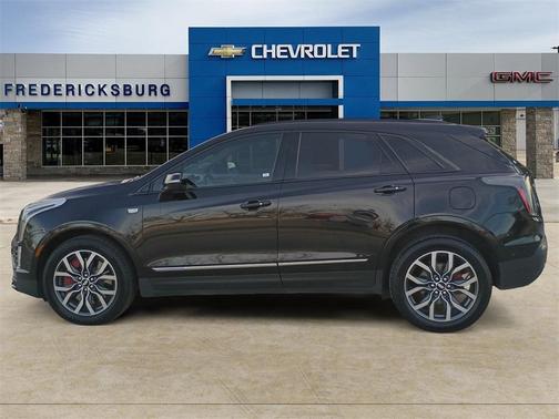 2023 Cadillac XT5 Sport