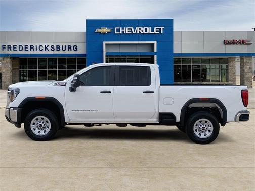 2025 GMC Sierra 3500 Pro
