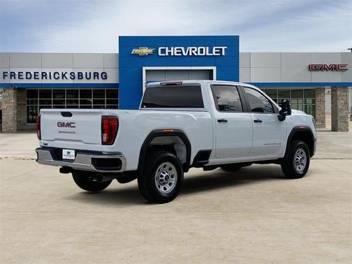 2025 GMC Sierra 3500 Pro