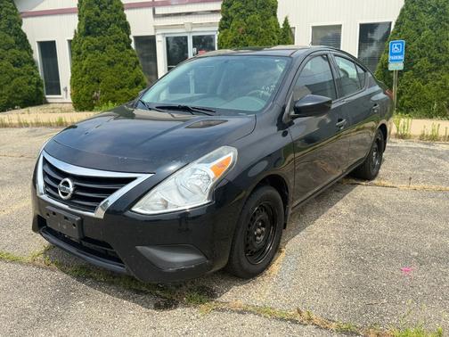 2016 Nissan Versa 1.6 S