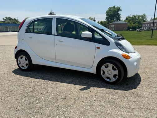 2012 Mitsubishi i-MiEV ES