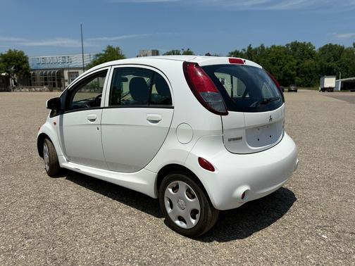 2012 Mitsubishi i-MiEV ES