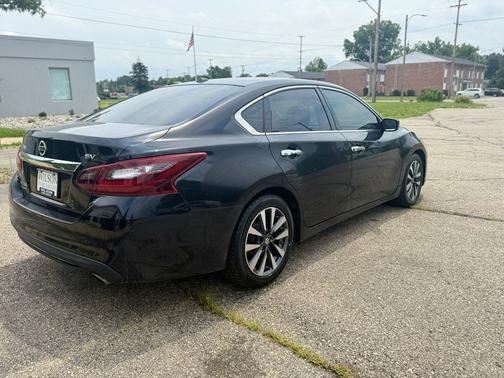 2017 Nissan Altima 2.5 SV