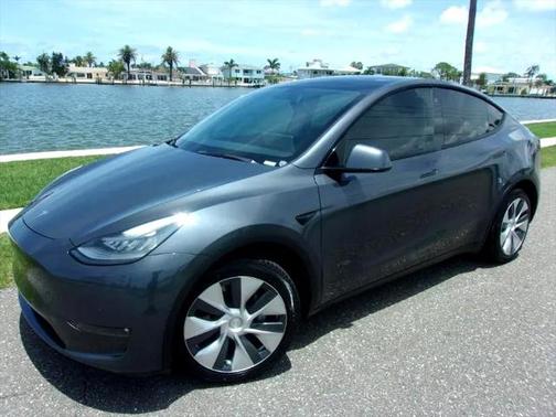 2021 Tesla Model Y Long Range Dual Motor All-Wheel Drive