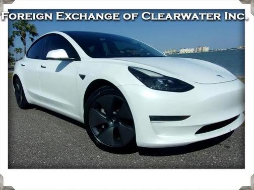 2022 Tesla Model 3 Long Range