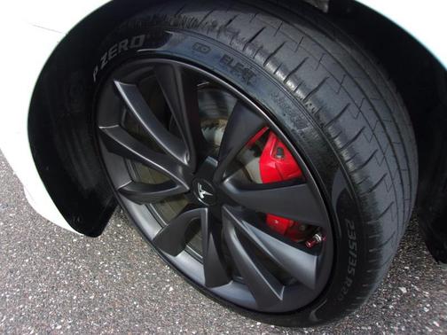 2020 Tesla Model 3 Performance