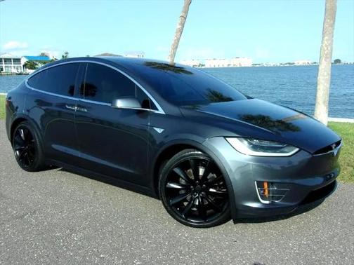2016 Tesla Model X 90D