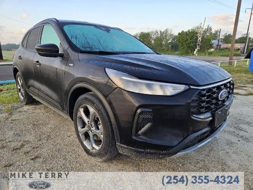 AGATE BLACK METALLIC 2025 Ford Escape ST-LINE