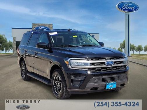 AGATE BLACK METALLIC 2024 Ford Expedition XLT