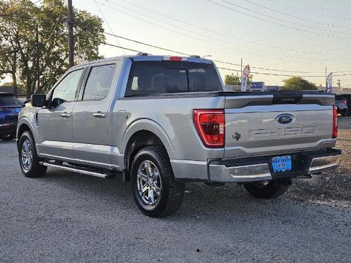 ICONIC SILVER METALLIC 2022 Ford F-150 XLT