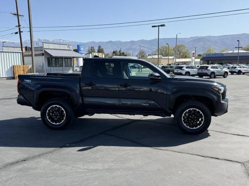 2024 Toyota Tacoma TRD Off Road